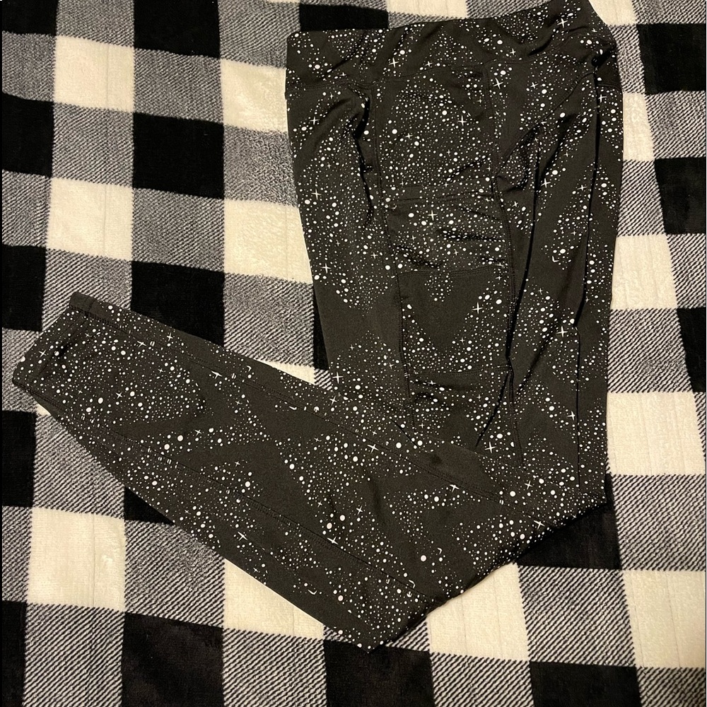 Popfit leggings. Full length. Pockets.
